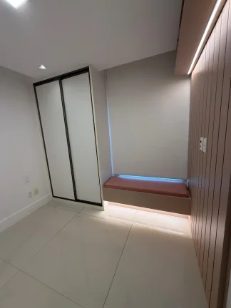 Imagem Amplo Apartamento no Caminho das Árvores em Salvador Novo