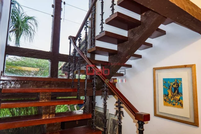 Imagem Casa com 9 dormitórios à venda, 671 m² por R$ 7.500.000,00 - Centro - Cabo Frio/RJ