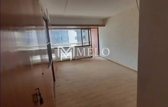 Imagem Oportunidade em BOA VIAGEM: 234m², 04qts, 01suíte, 02vagas...