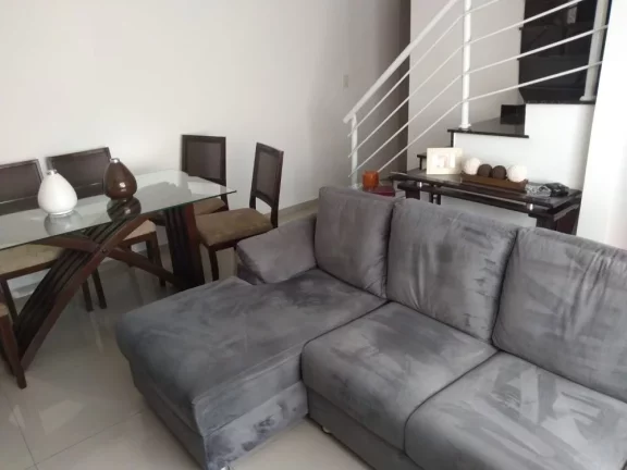 Sobrado com 2 Quartos à Venda, 85 m² em Vila Carrão - São Paulo