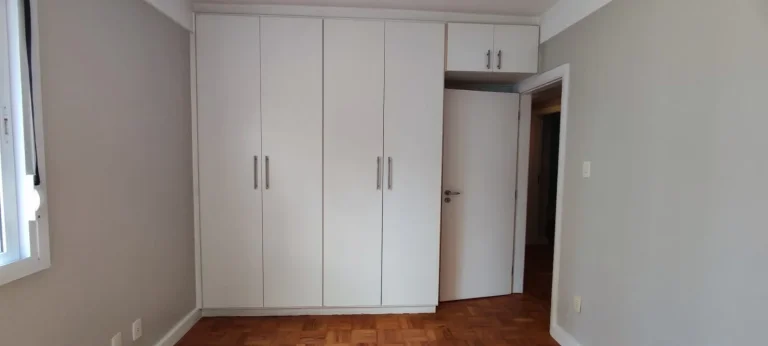 Imagem Apartamento 150 M², 3Q, 1 Suíte, Lavabo, 4 Banheiros, 1 Vaga fixa e escriturada, Dependência completa de serviço, Próximo a 2 estações do metrô.