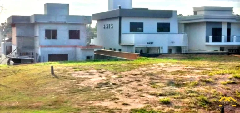 Imagem Terreno Plano a Venda 300m² Condomínio Bella Vittá - Jardim Celeste - Jundiaí/SP