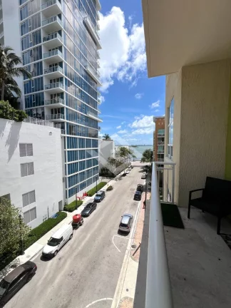 Imagem Oportunidade em Miami - EUA | Apartamento para Morar ou Investir!