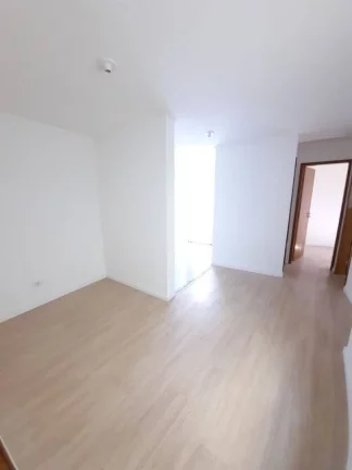 Imagem Apartamento com 2 dormitórios à venda, 42 m² por R$ 240.000,00 - Vila Pires - Santo André/SP