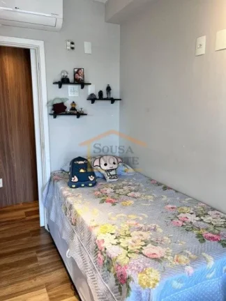 Imagem Apartamento 2 dormitórios totalmente modificado por arquiteto, sendo 1 suíte, sala para 2 ambiente...