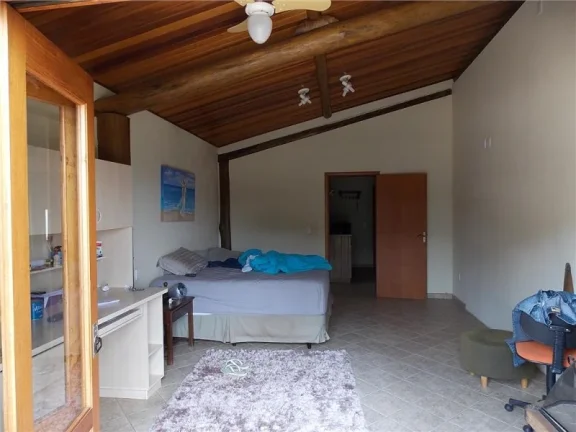 Imagem CASA RESIDENCIAL À VENDA.
