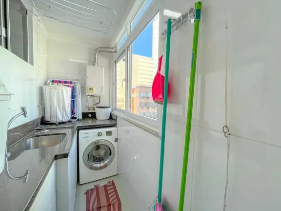 Imagem Apartamento mobiliado frente mar com 3 dormitórios sendo 3 suítes em Balneário Camboriú/SC
