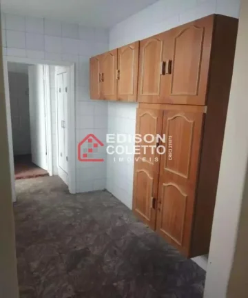 Imagem Pronto para Morar - Excelente casa à venda de vila no Centro de Piracicaba!!