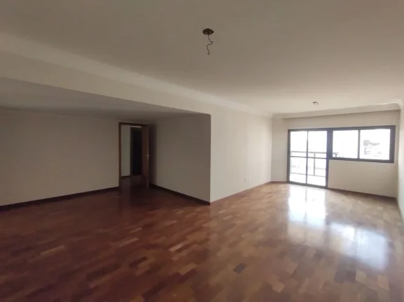 Imagem Apartamento a venda com 136 m² na região central de Piracicaba, sala para 3 ambientes com sacada, ...