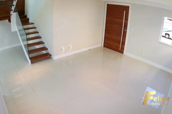 Imagem Excelente Casa Duplex em Alphaville Jacuhy! Com 4Qts, 3Suítes, 2Vgs, 276m²