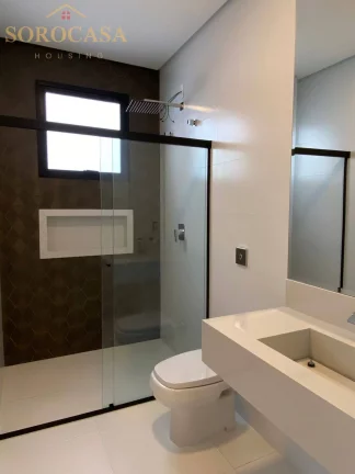 Imagem Casa de Alto Padrão à Venda - 3 suites Piscina - Cond. Alphaville 1