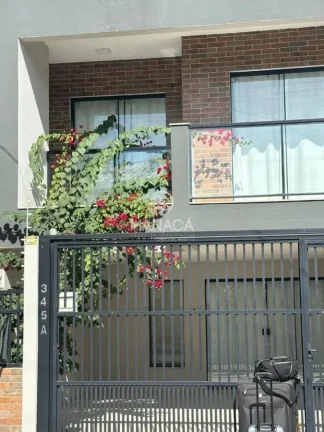 Imagem Excelente Geminado no Centro de Piçarras – 110m², Completo e Muito Bem Localizado!