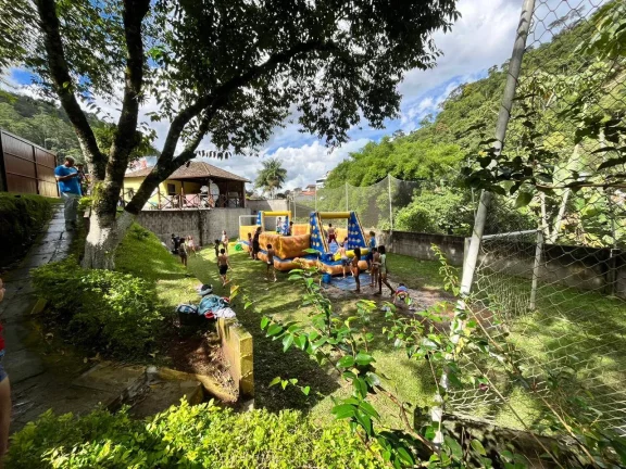 Imagem Vendo esta excelente cobertura Nova Friburgo. Centro do bairro Cônego.