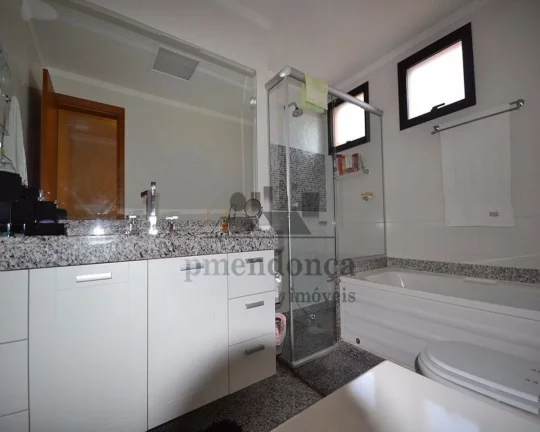 Imagem Apartamento na Pompéia com 3 suites e 4 vagas, 178m²
