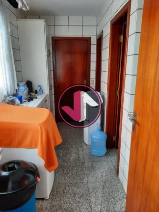 Imagem Este espaçoso apartamento é a escolha ideal para quem busca sofisticação, conforto e uma localiz...