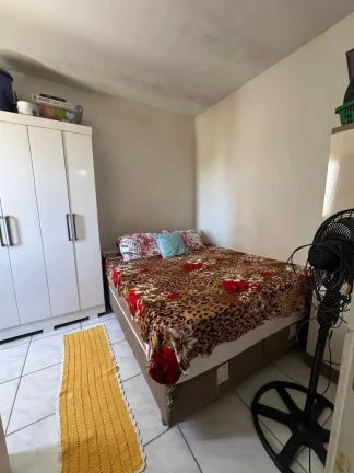 Imagem Apartamento com 2 dormitórios e 1 vaga de garagem no bairro Paranaguamirim em Joinville/SC