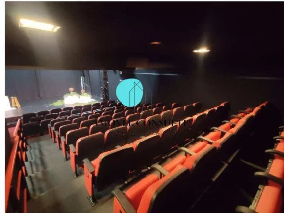 Imagem TEATRO NOVO EQUIPAMENTO DE PONTA OTIMA LOCALIZAÇÃO 100 LUGARES