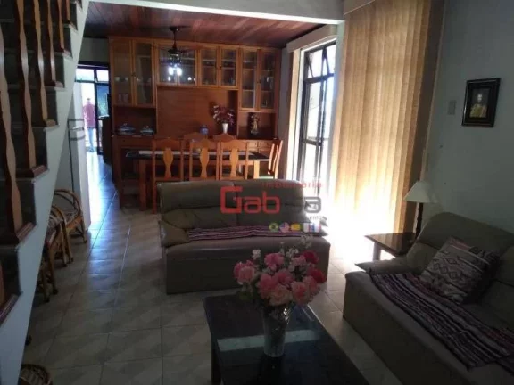 Imagem Cobertura com 4 dormitórios à venda, 200 m² por R$ 1.150.000,00 - Passagem - Cabo Frio/RJ