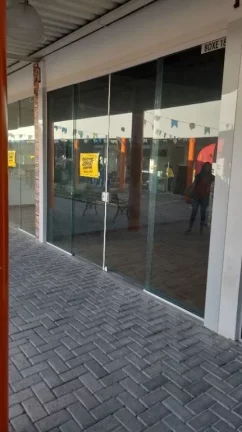 Imagem Box/Garagem para alugar por R$ 2.400,00/mês - Jardim São João - Ferraz de Vasconcelos/SP