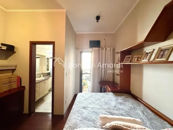 Imagem Espetacular apartamento à venda no Cambuí, com 4 dormitórios, sendo 3 suítes, e um total de 5 ba...