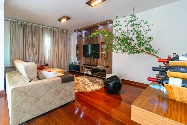 Imagem CASA com PORTEIRA FECHADA e 275m² na TAQUARA - Pronta para sua mudança!