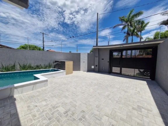 Imagem Casa para Venda em Itanhaém, Gaivota (Praia), 2 dormitórios, 1 suíte, 2 banheiros, 2 vagas