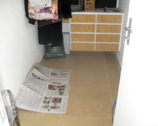 Imagem Imperdível!!! Apartamento todo reformado, andar alto,com excelente distribuição, living para 2 am...