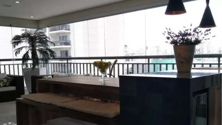 Imagem Apartamento 168M², 4Q, 3 Suítes, 4 Banheiros, 3 Vagas, Piscina, Academia, Salão de Festas e Jogos, Espaço Gourmet, Churrasqueira, Sauna, Playground.