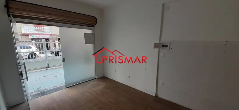 Imagem Alugo loja comercial no gonzaga, quadra da praia.