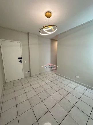 Imagem Apartamento à venda, 41 m² por R$ 320.000,00 - Aviação - Praia Grande/SP