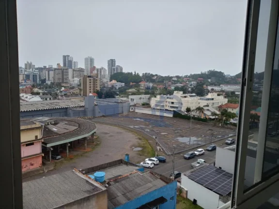 Imagem Apartamento a venda com 3 dormitorios no centro de Torres/RS