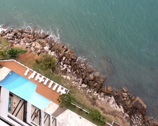 Imagem Aluguel de Apartamento de Luxo com 4 Quartos e 355m² na Praia das Astúrias, Guarujá-SP! Baia Blanca Galhetas