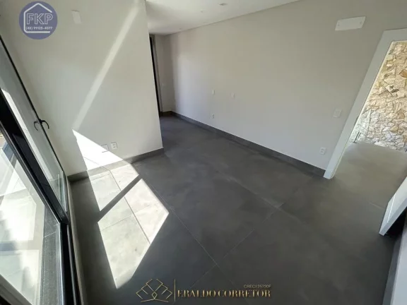 Imagem Casa Alto Padrão 5 Suítes!