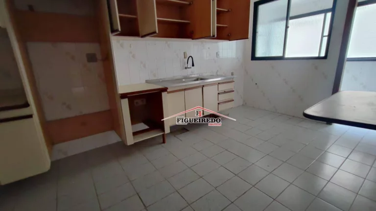 Imagem Apartamento à venda, 132 m² por R$ 530.000,00 - Canto do Forte - Praia Grande/SP