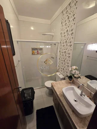 Imagem Casa Térrea, 3 Dormitórios (1 suíte), Villa Branca, Jacareí.