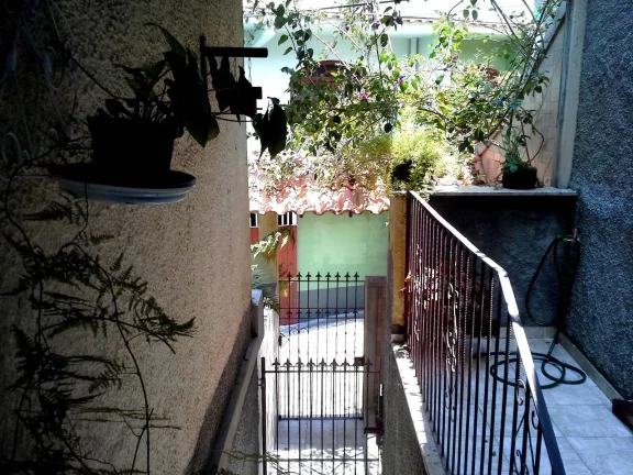 Imagem VENDO ESTA LINDA CASA EM NOVA FRIBURGO. BAIRRO: CHÁCARA DO PARAÍSO
