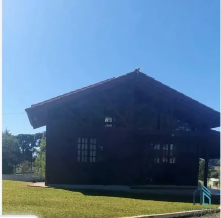 Foto do imóvel: Chácara 100 % aproveitável de esquina, mobiliada, registrada, com casa, salão de festas, em Contenda - PR