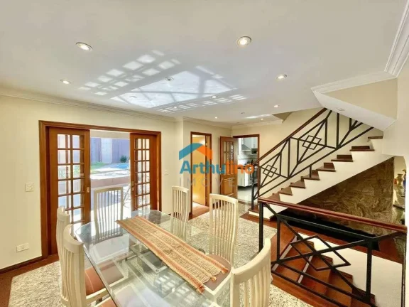 Imagem Casa com 3 dormitórios, 1 suíte, 4 vagas à venda, 318 m² por R$ 1.650.000 - São Paulo II - Cotia/SP