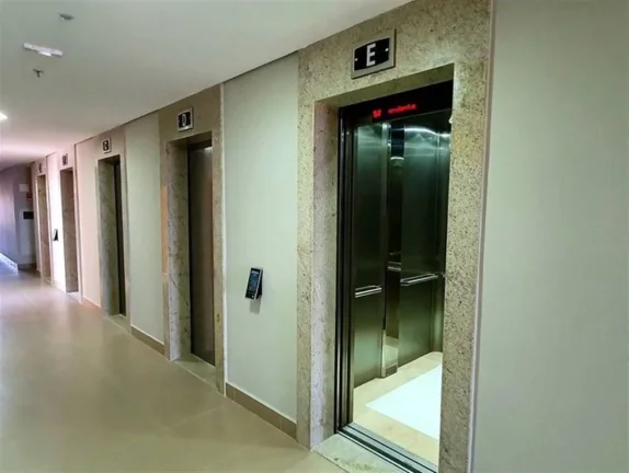 Imagem COMERCIAL COM 39 m² - BOQUEIRAO - PRAIA GRANDE SP