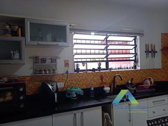Imagem SOBRADO DE 3 DORMITÓRIOS NA VILA DAS MERCES !!!