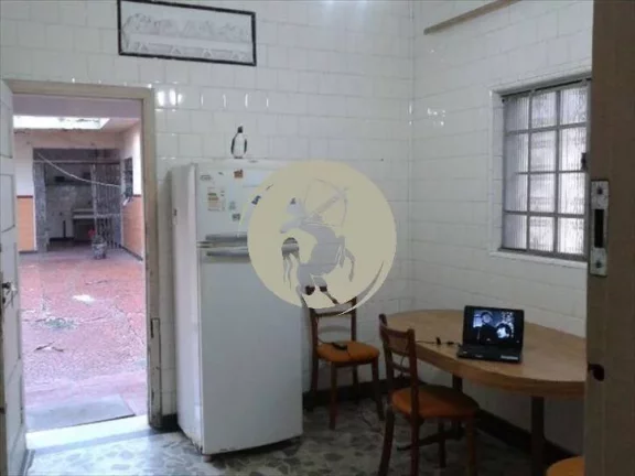 Imagem OPORTUNIDADE! SOBRADO A VENDA NA QUADRA DA PRAIA EM SANTOS! OPORTUNIDADE UNICA, SOBRADO A VENDA NA C...