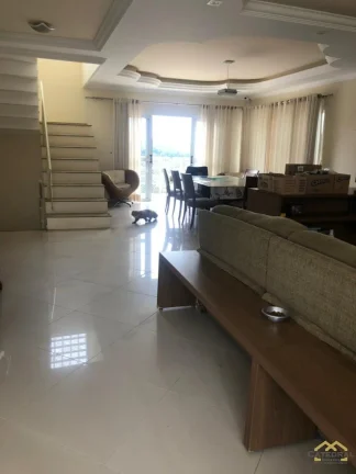 Imagem Casa à venda em Condomínio no Bairro do Caxambu em Jundiaí