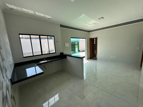 Imagem Casa para Venda em Mongaguá, Agenor de Campos, 3 dormitórios, 1 suíte, 1 banheiro, 2 vagas