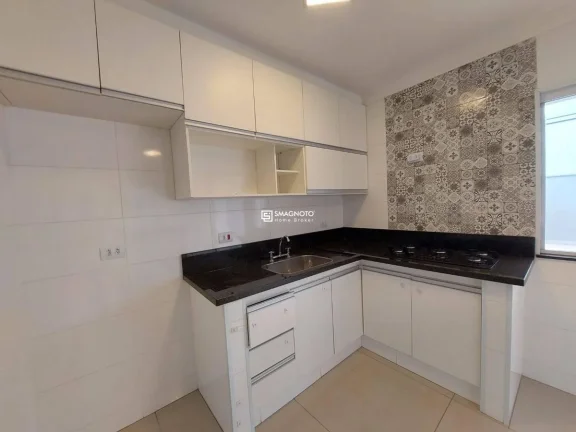 Imagem Sobrado com 3 dormitórios à venda, 191 m² por R$ 1.100.000,00 - Pompéia - Piracicaba/SP