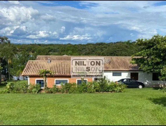 Imagem Chácara com 6 dormitórios à venda, 8000 m² por R$ 2.500.000,00 - Enseada Santa Madalena - Itaí/SP