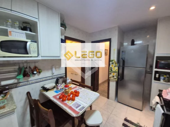 Imagem Excelente casa em condomínio fechado em Jacarepaguá