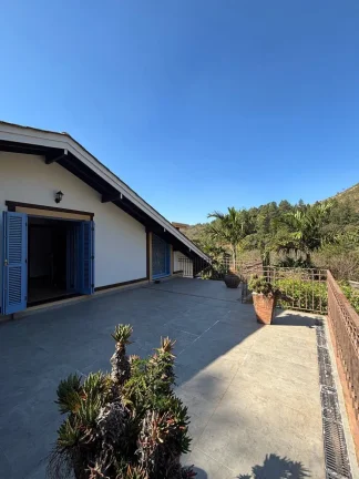 Imagem Casa à venda com 6 quartos, sendo 4 suítes, no condomínio Flamboyant, Atibaia - SP