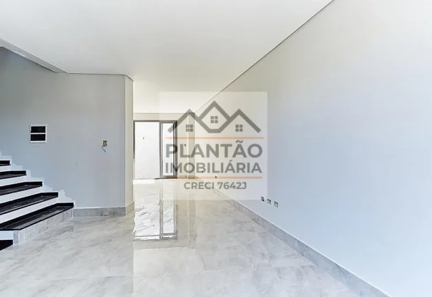 Foto do imóvel: Sobrado a Venda no bairro Boa Vista - Curitiba, PR