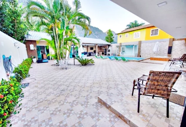 Imagem VARG.PEQUENA CASA 600m2 COND.FECHADO PISCINA JACUZZI CHURRASQ. 4QTS(3STS)