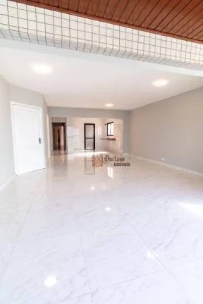 Imagem Apartamento com 4 dormitórios à venda, 140 m² por R$ 850.000,00 - Vila Atlântica - Mongaguá/SP